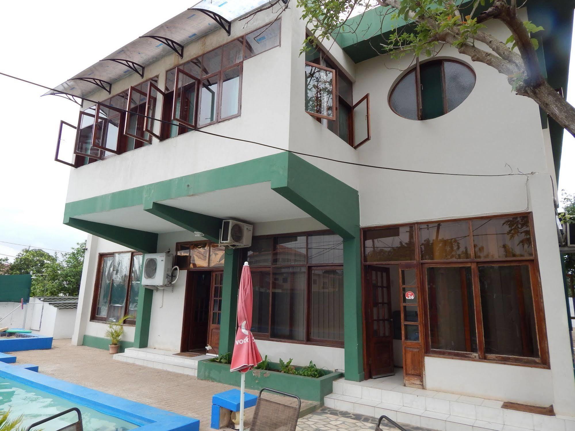 Marumadi Planeta Mocambique S. Vincente de Paulo Exterior foto